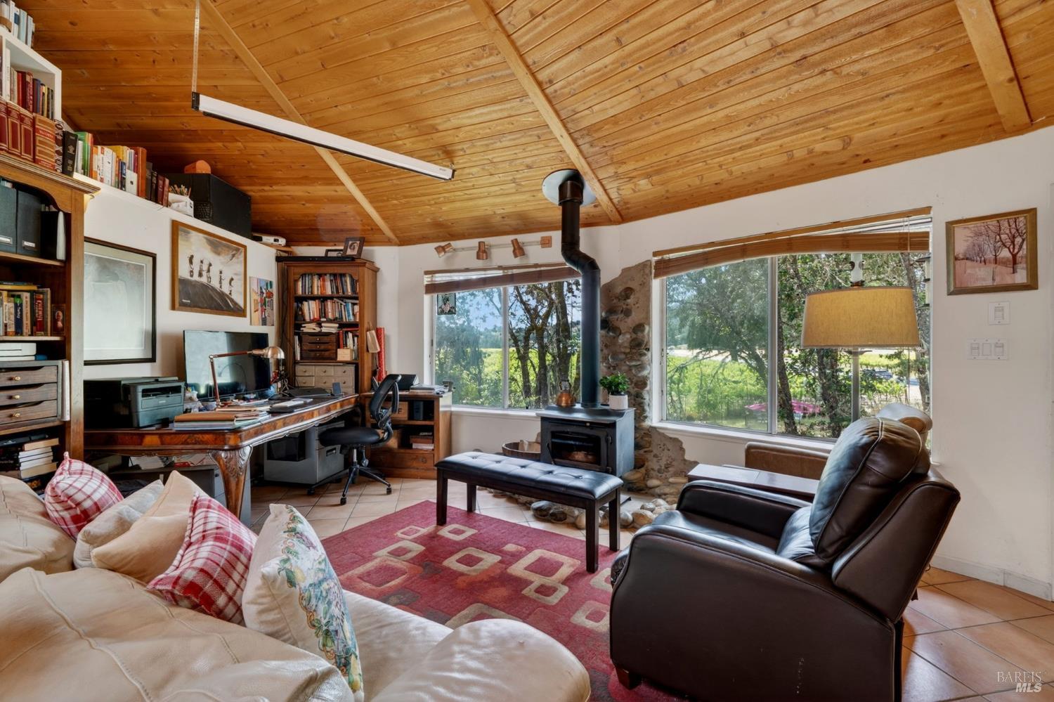 MLS #326044609 image #8