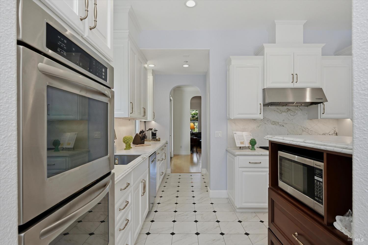 MLS #326045782 image #21