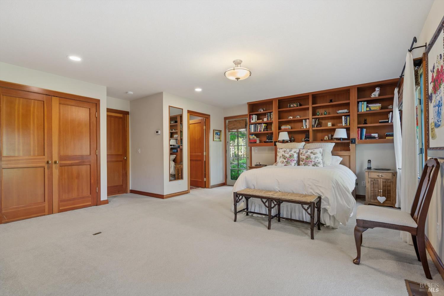 MLS #326046452 image #16
