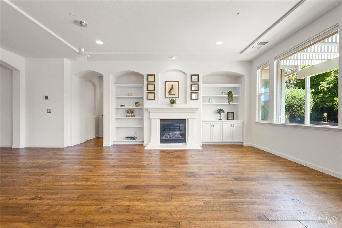 MLS #326046504 image #6