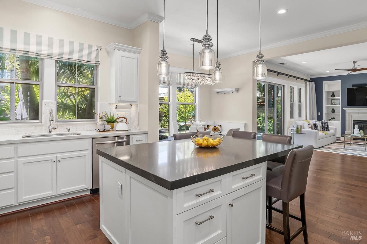 MLS #326047016 image #12
