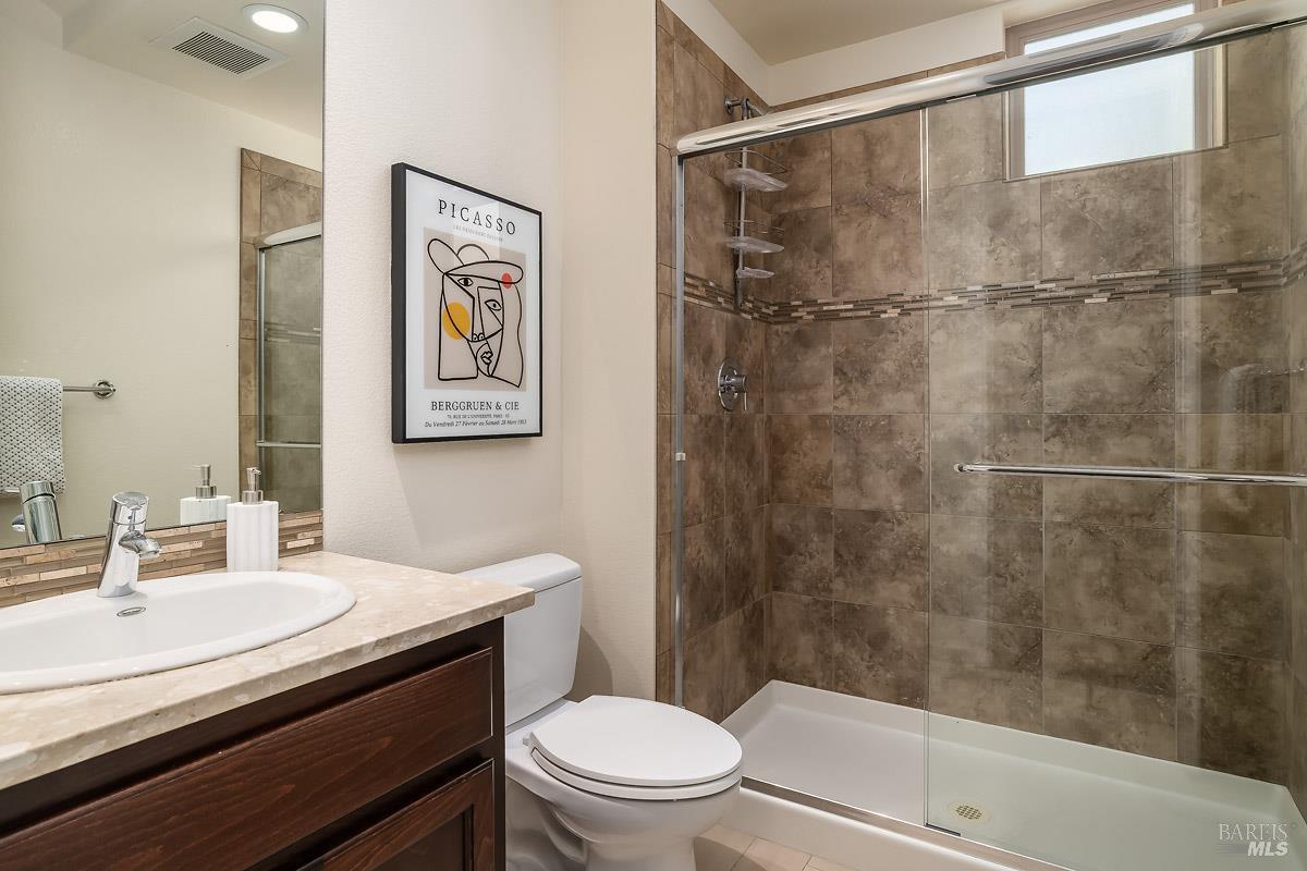 MLS #326047016 image #25