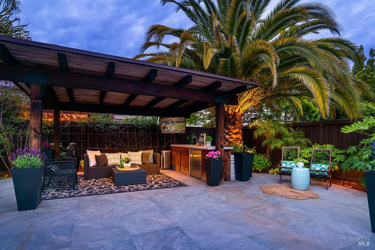 MLS #326047016 image #3