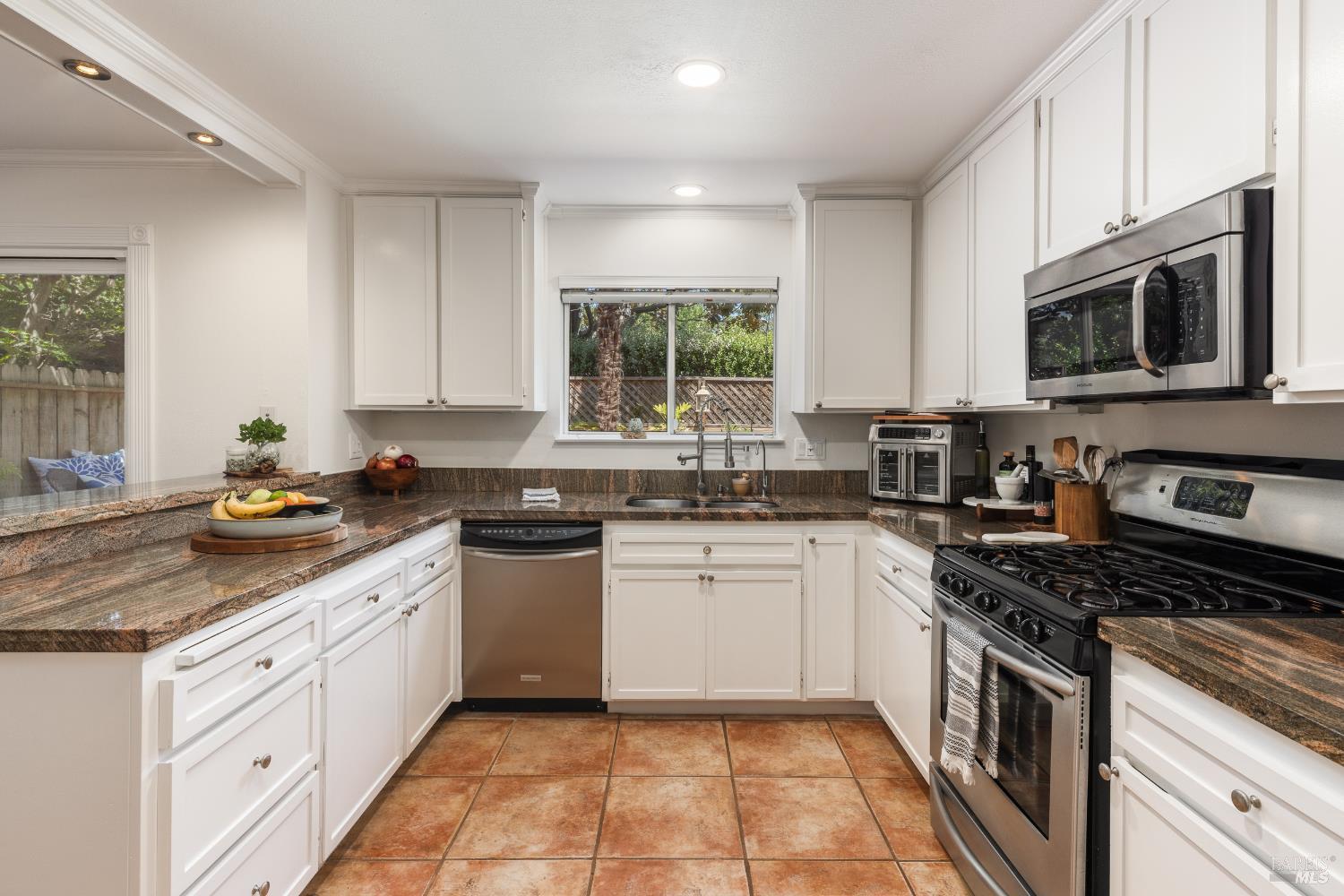 MLS #326047911 image #9