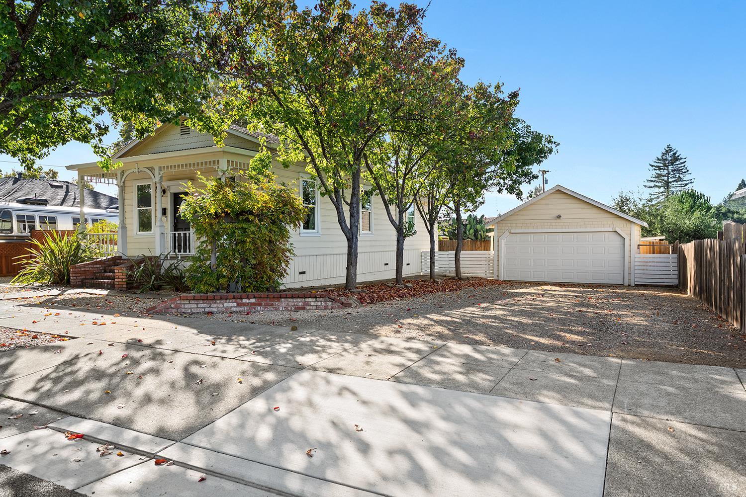 MLS #326086217 image #1
