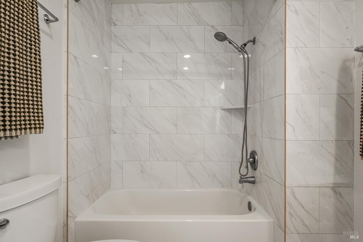 MLS #326086217 image #15