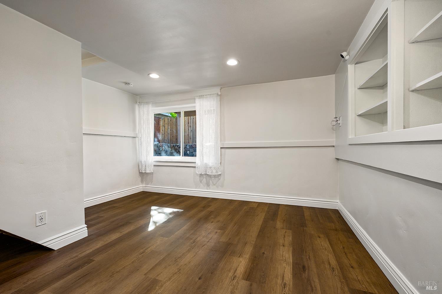 MLS #326086217 image #18