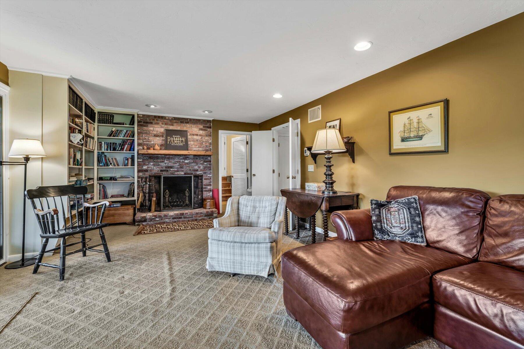 MLS #22504559 image #48