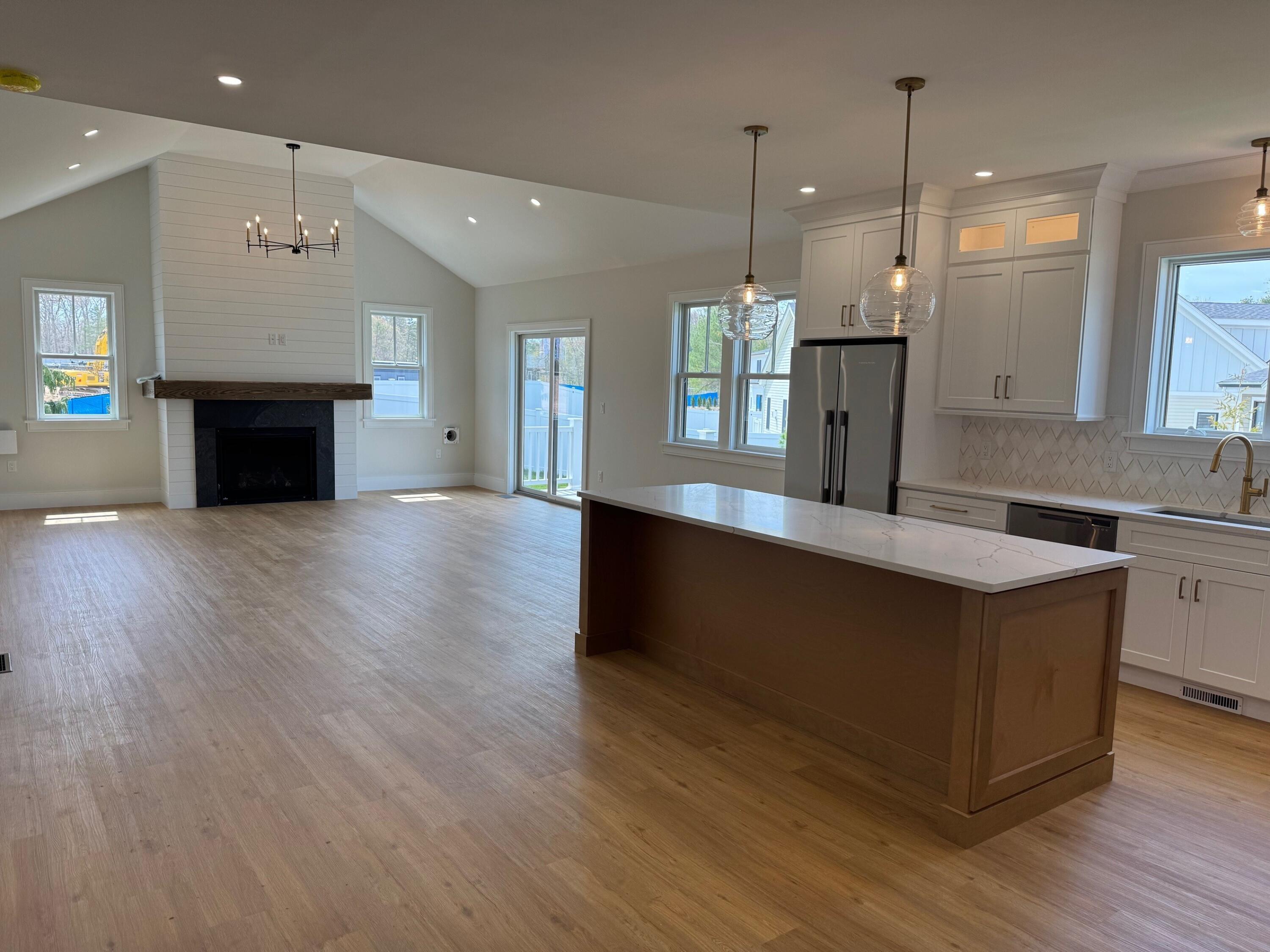 MLS #22505344 image #2