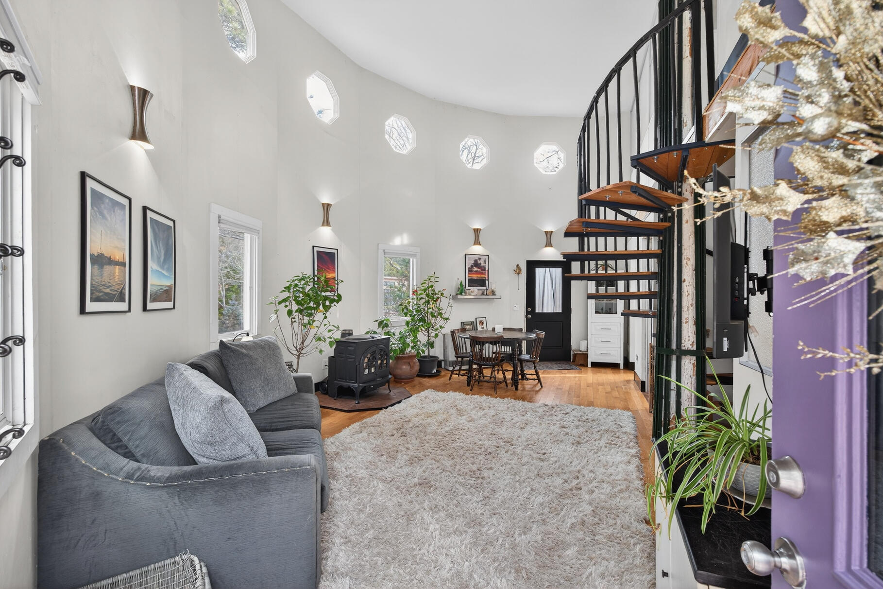 MLS #22600148 image #1