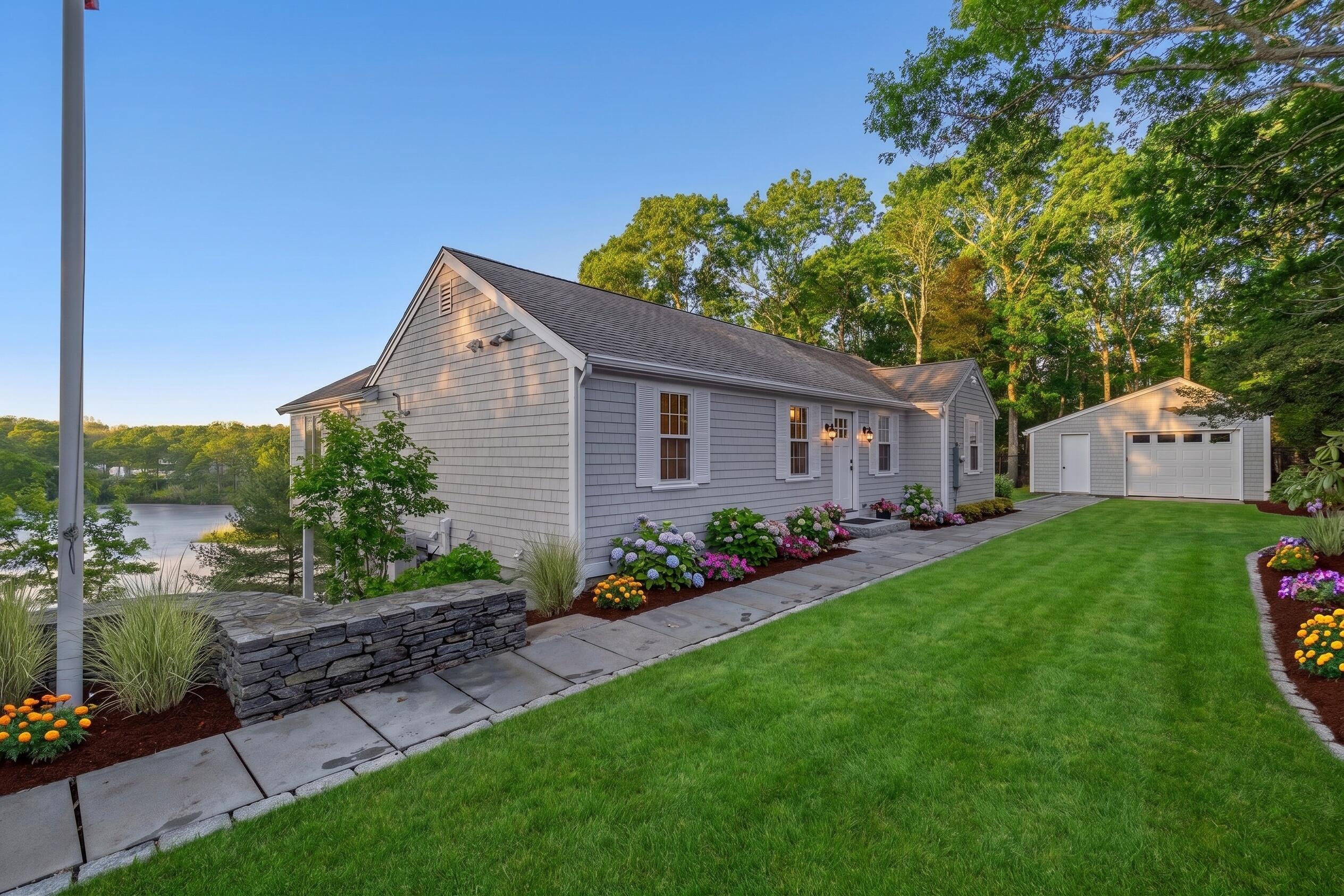 MLS #22601704 image #0