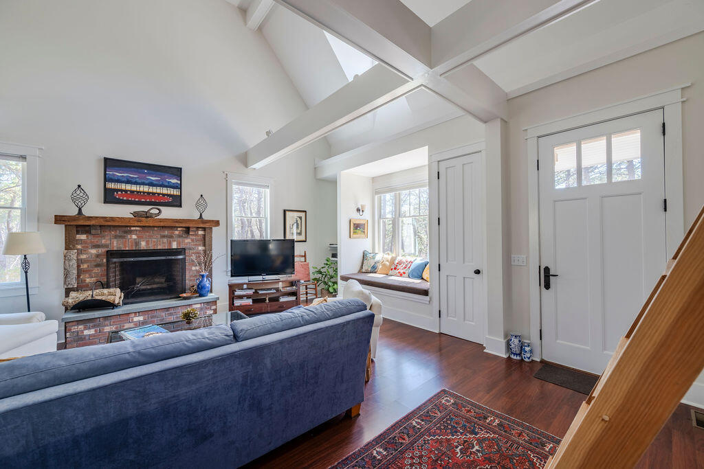 MLS #22602016 image #5