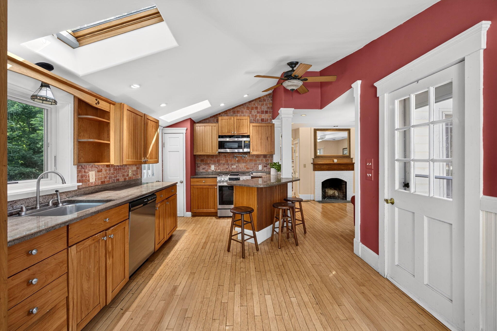 MLS #22603830 image #3