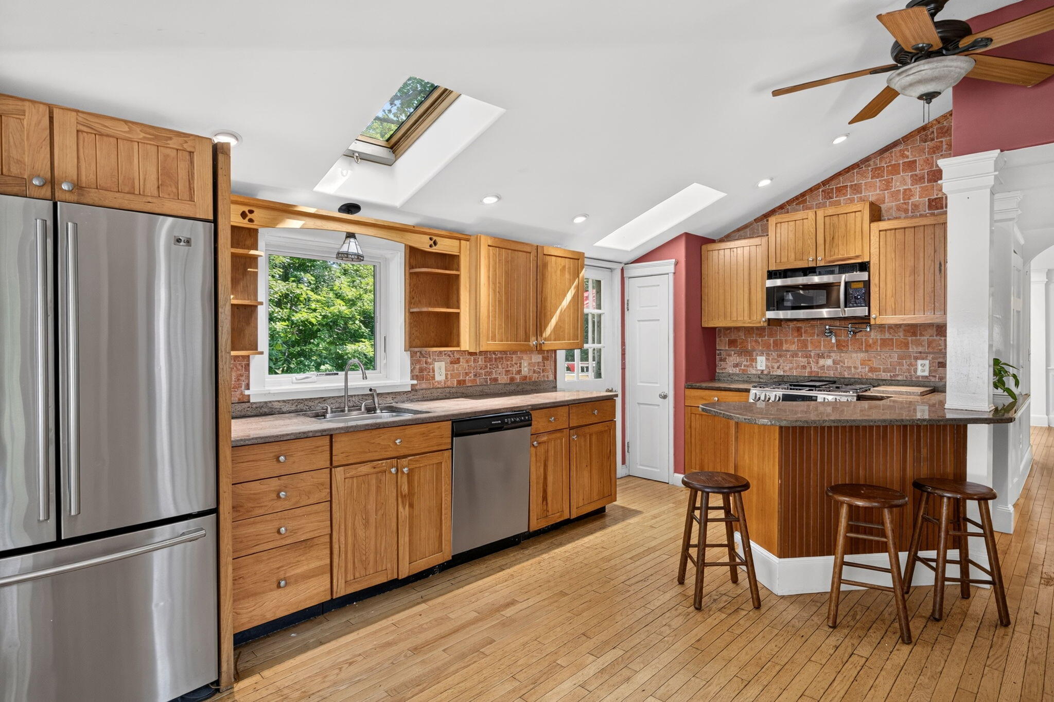 MLS #22603830 image #4