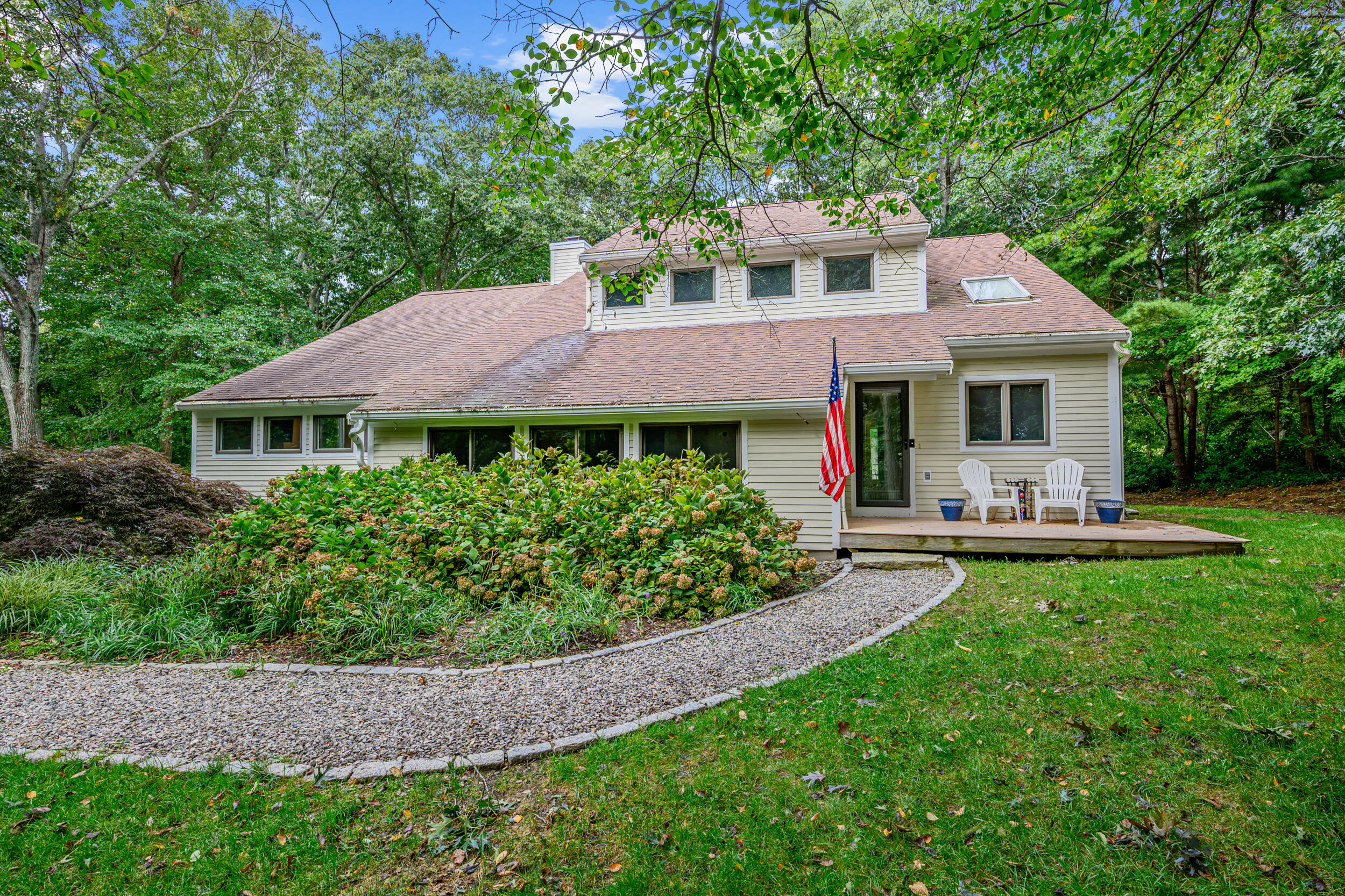 MLS #22605341 image #0