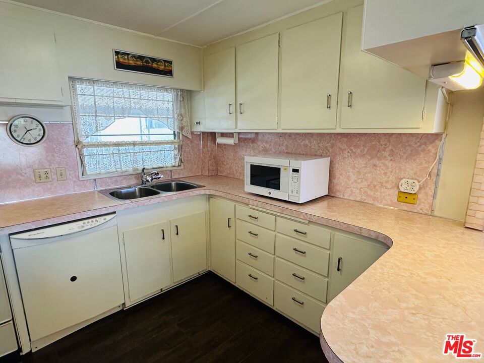 MLS #25535897 image #16