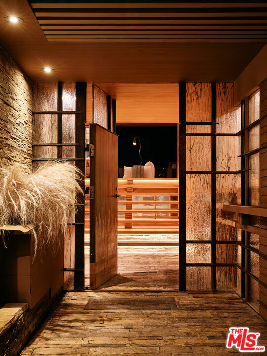 MLS #25497739 image #30