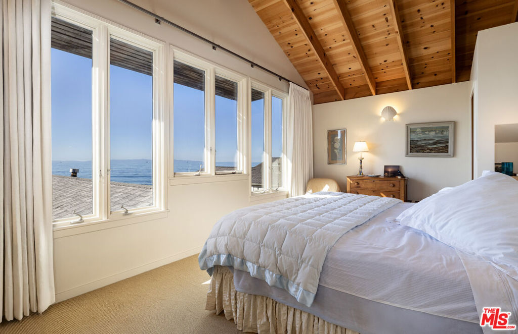 MLS #25607845 image #18