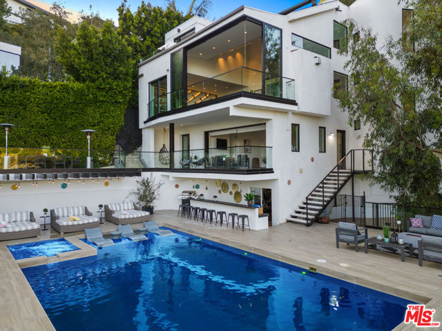 MLS #25608463 image #0