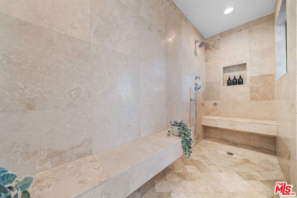 MLS #25627849 image #20