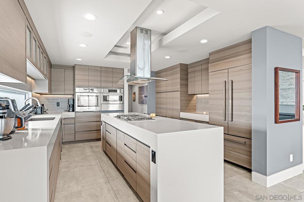 MLS #260005977SD image #15