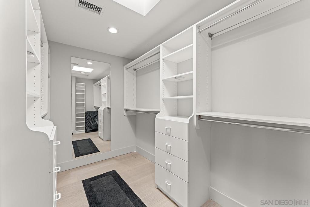 MLS #260005977SD image #42