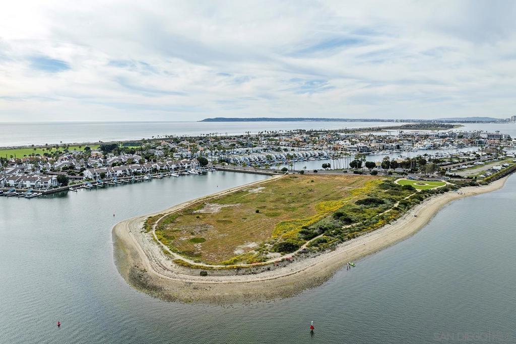 MLS #260005977SD image #59