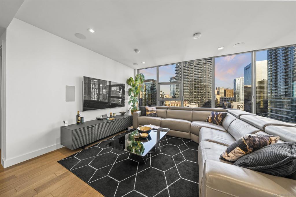 MLS #260006121SD image #5