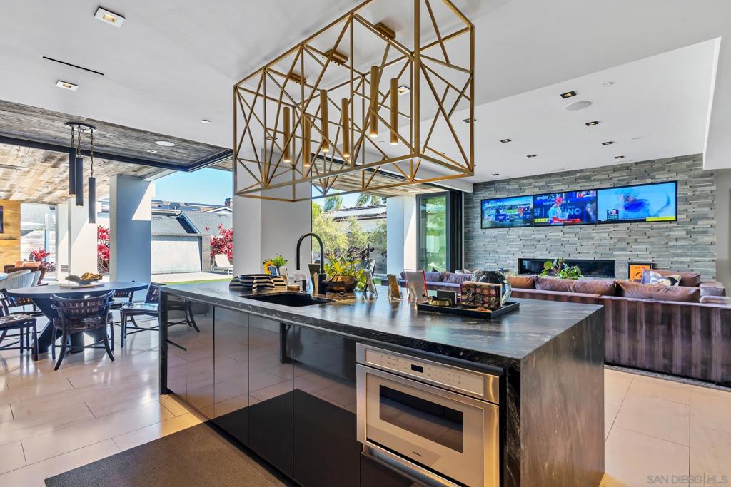 MLS #260006165SD image #17