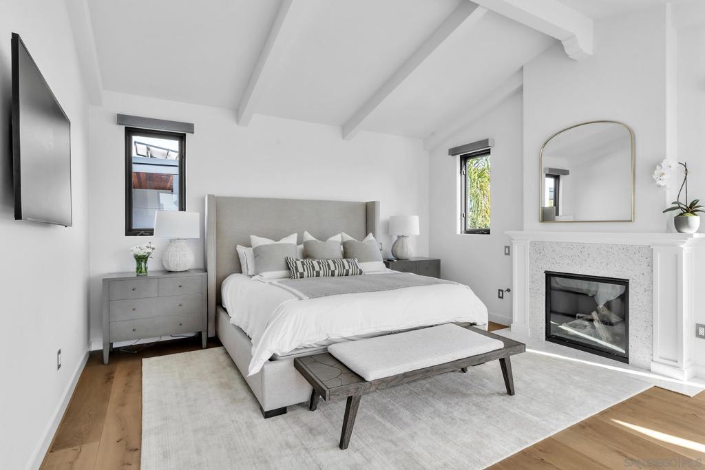 MLS #260006225SD image #44