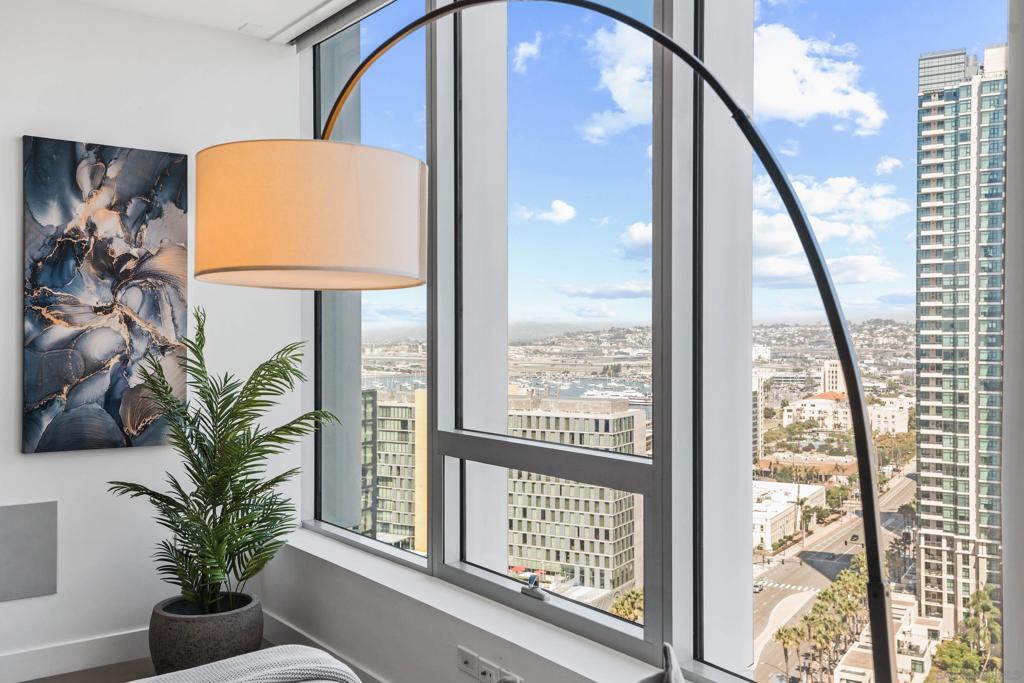 MLS #260005918SD image #5