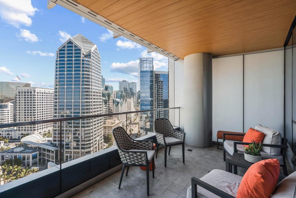 MLS #260005918SD image #9