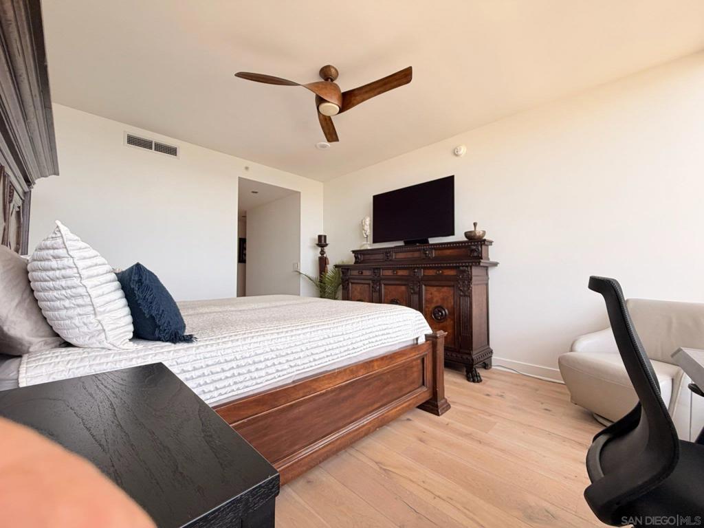 MLS #260007613SD image #22