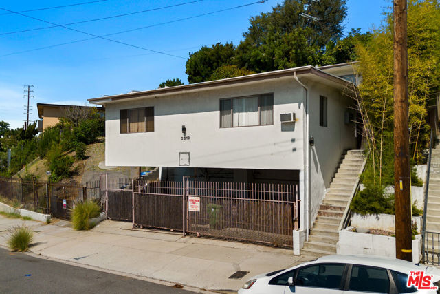 MLS #26101649 image #0