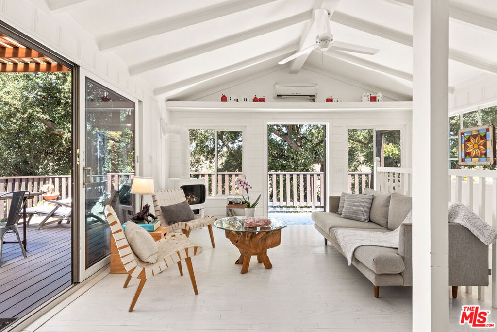 MLS #25630769 image #1