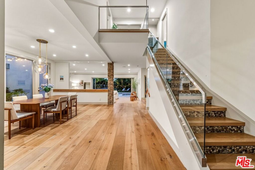 MLS #26634971 image #2