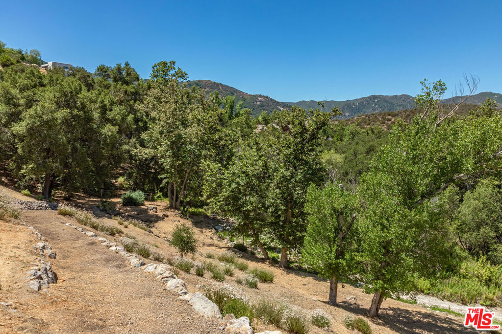 MLS #26635355 image #23