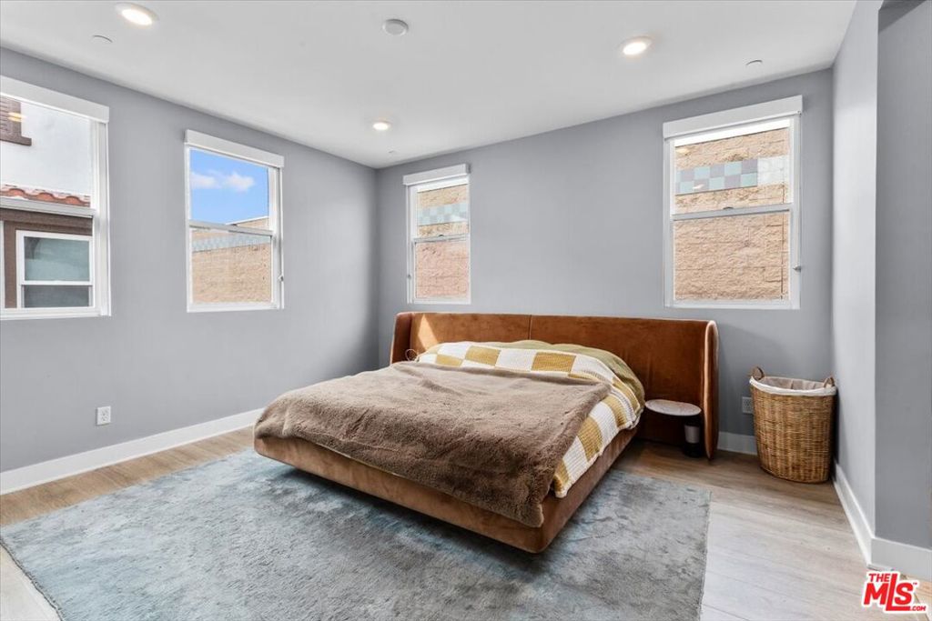 MLS #26645255 image #14