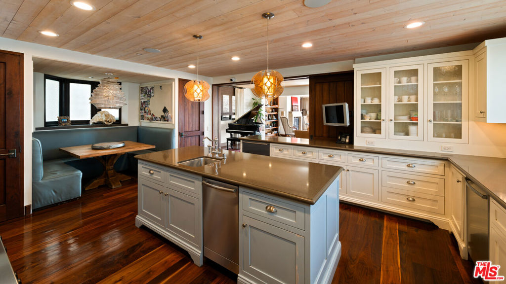 MLS #26646235 image #13