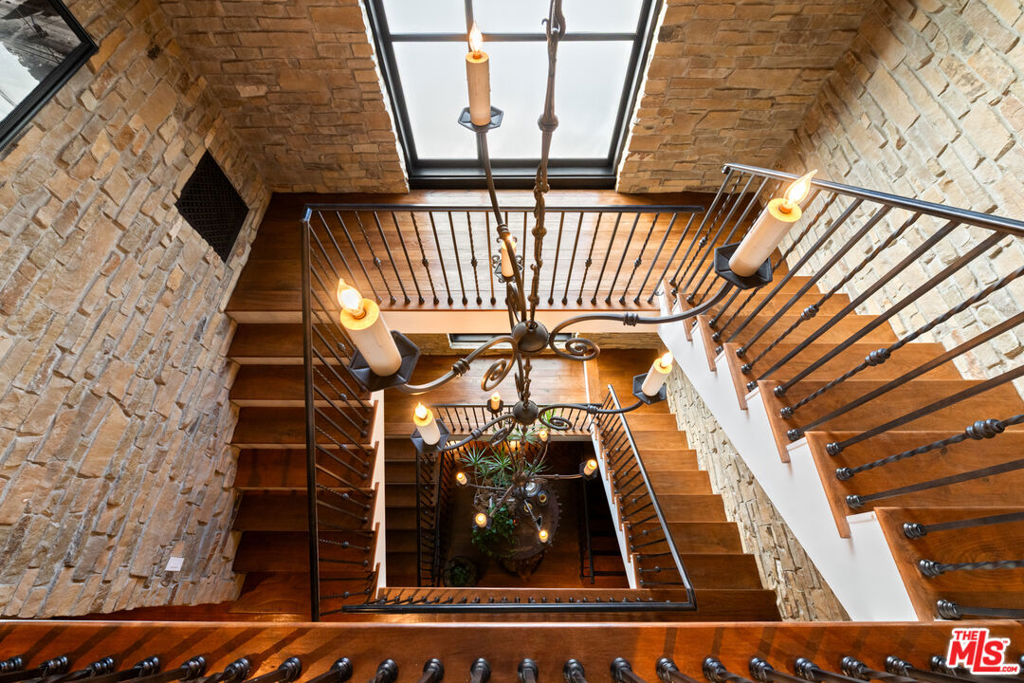 MLS #26646235 image #37