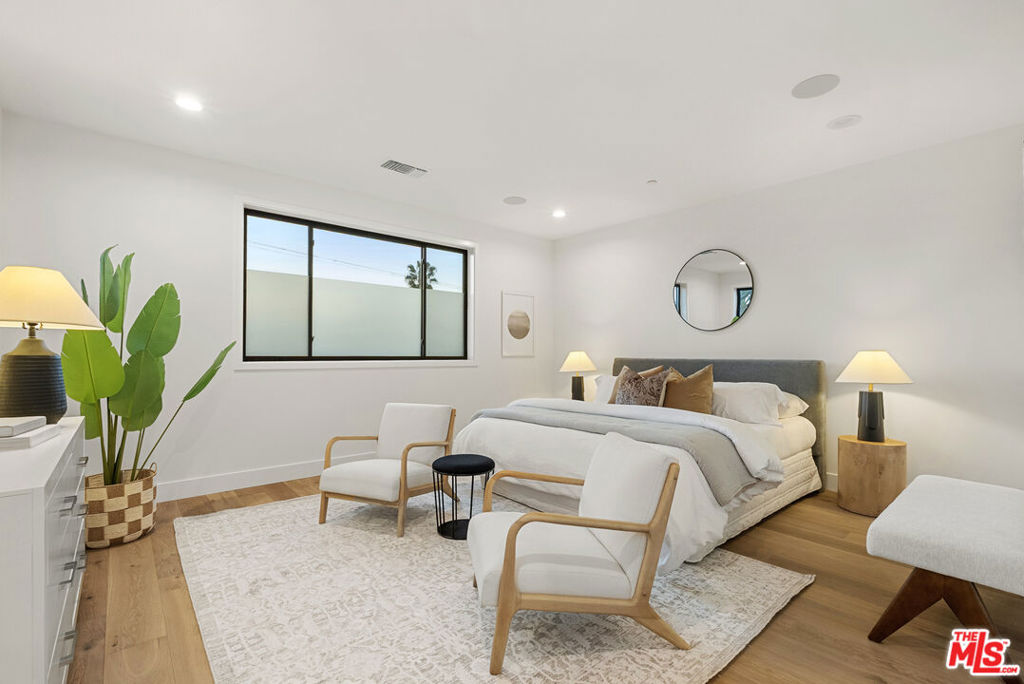 MLS #26646709 image #21