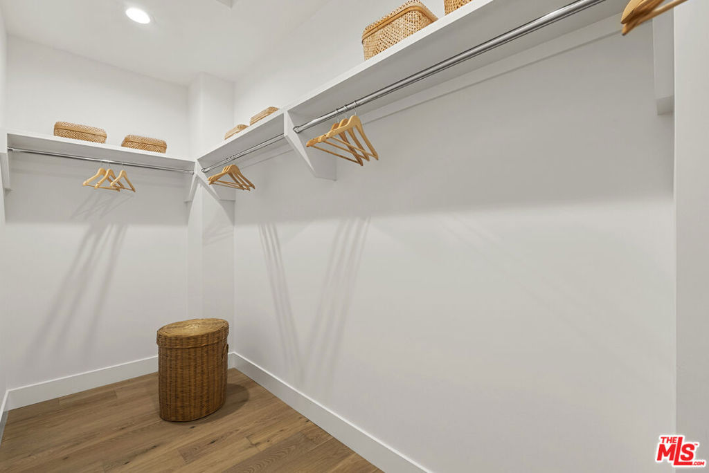 MLS #26646709 image #27