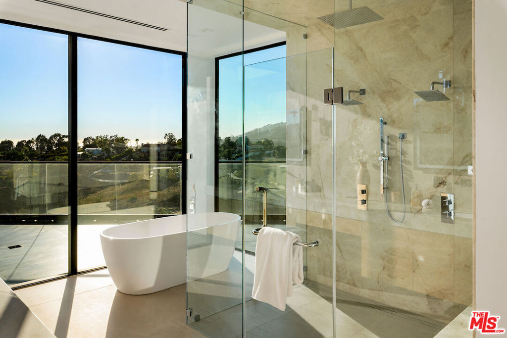 MLS #26646711 image #32