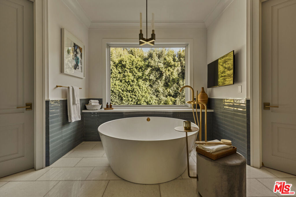 MLS #26647215 image #15