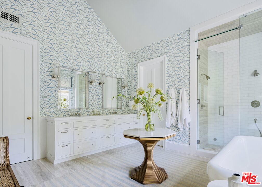 MLS #26647945 image #26