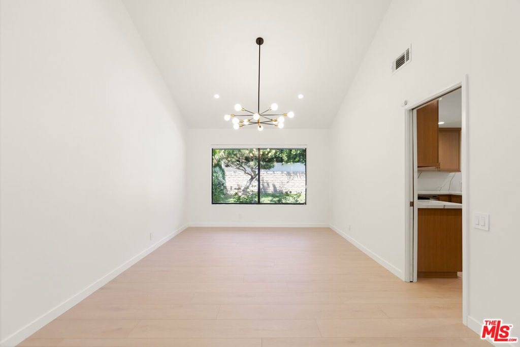 MLS #26653057 image #18