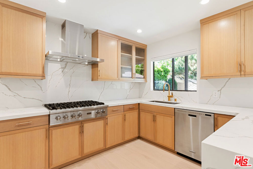 MLS #26653057 image #2