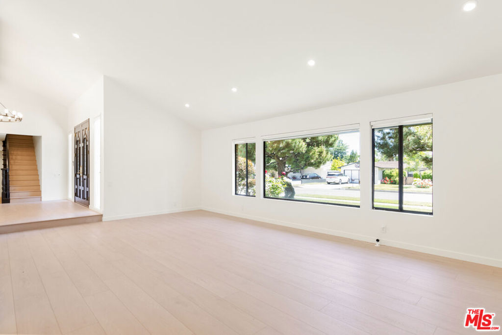 MLS #26653057 image #32