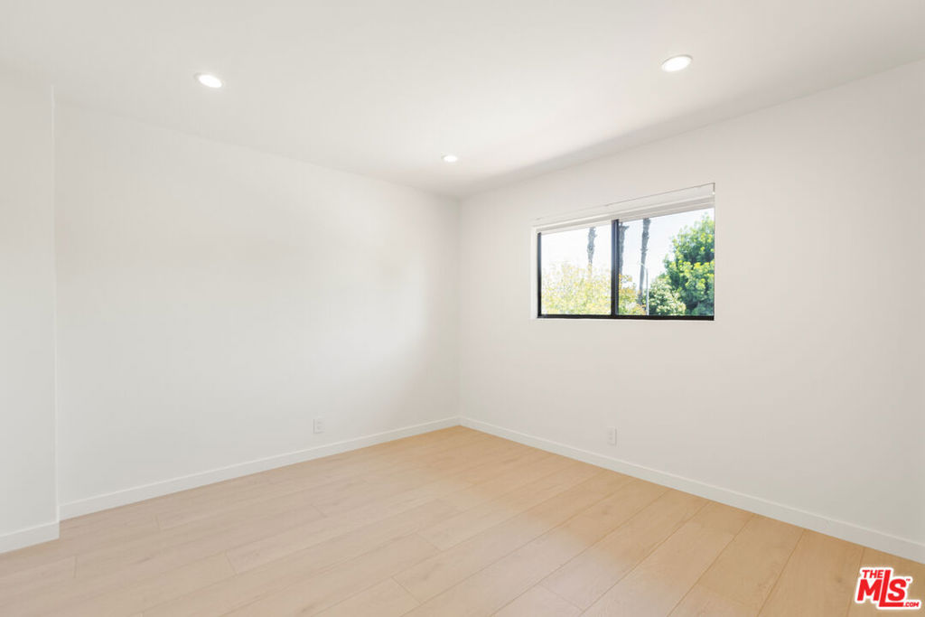 MLS #26653057 image #33