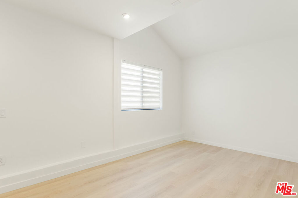 MLS #26653057 image #35